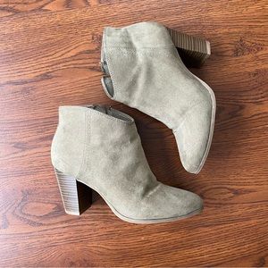 Old Navy Ankle Heeled Booties